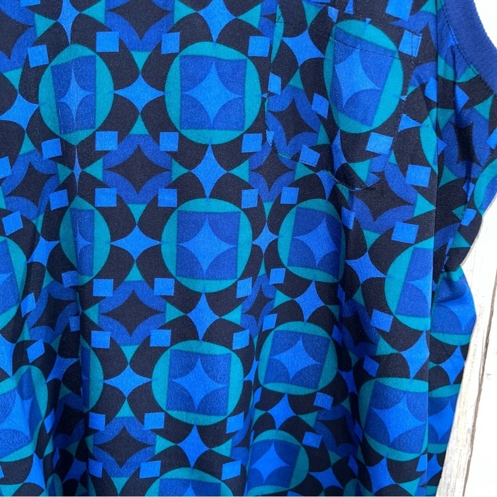 Banana Republic Blue Abstract Jersey tank - Picture 3 of 5